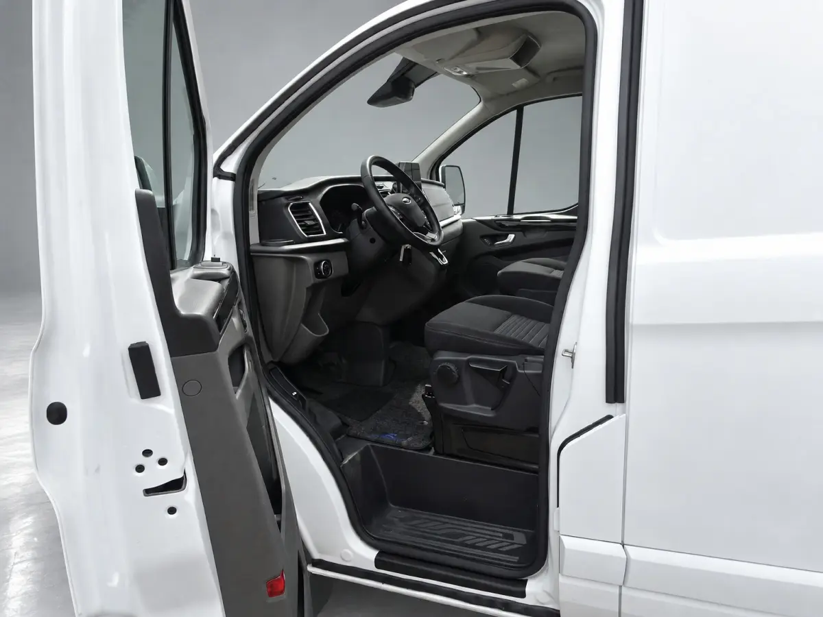 300 2.0 TDCI 130 PK L2H2 Limited AUTOMAAT AIRCO NAVI CRUISE CONTROL