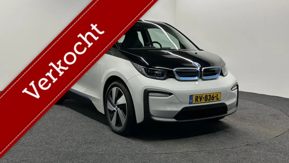 Basis iPerformance 94Ah 33 kWh Soh 87% CAMERA NAVI ECC CRUISE.