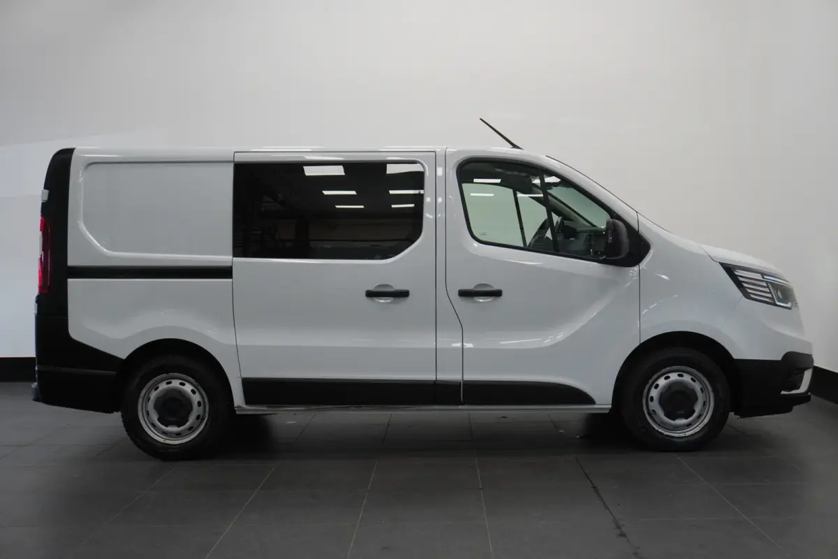 2.0 dCi 110PK EURO 6 - Airco - Navi - Cruise - €15.900,- Excl.