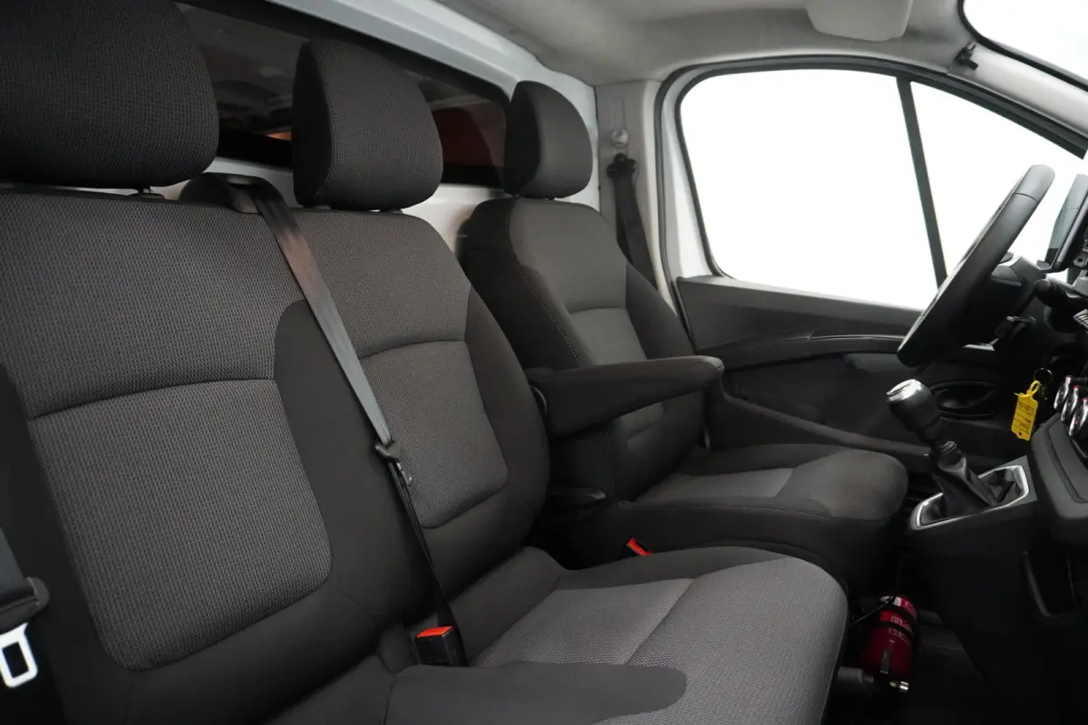 2.0 dCi 110PK EURO 6 - Airco - Navi - Cruise - €15.900,- Excl.
