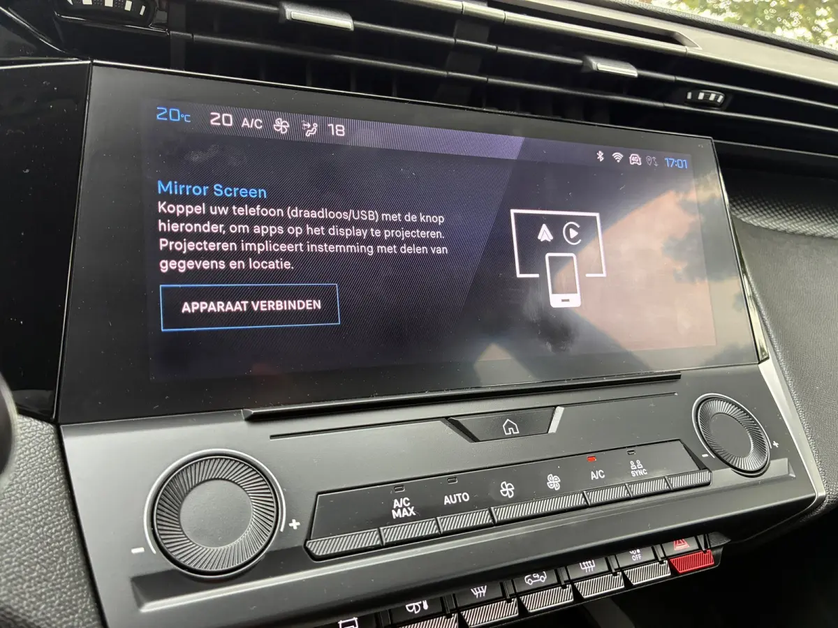 1.2 Active Pack Business | Carplay + DAB+ nu €12.975,-!!!