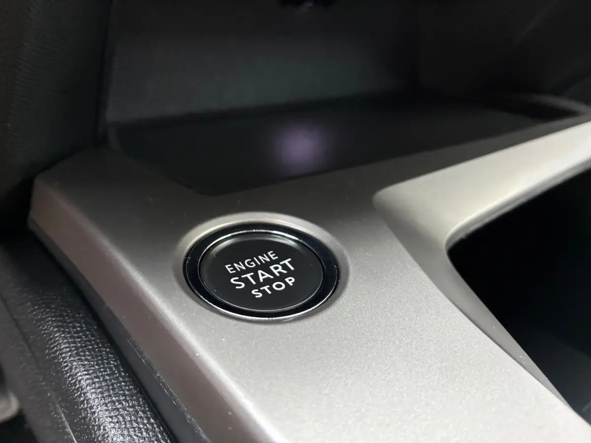 1.2 Active Pack Business | Carplay + DAB+ nu €12.975,-!!!