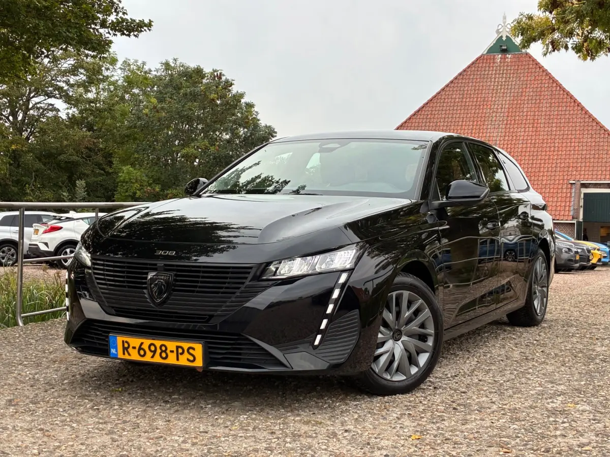 1.2 Active Pack Business | Carplay + DAB+ nu €12.975,-!!!