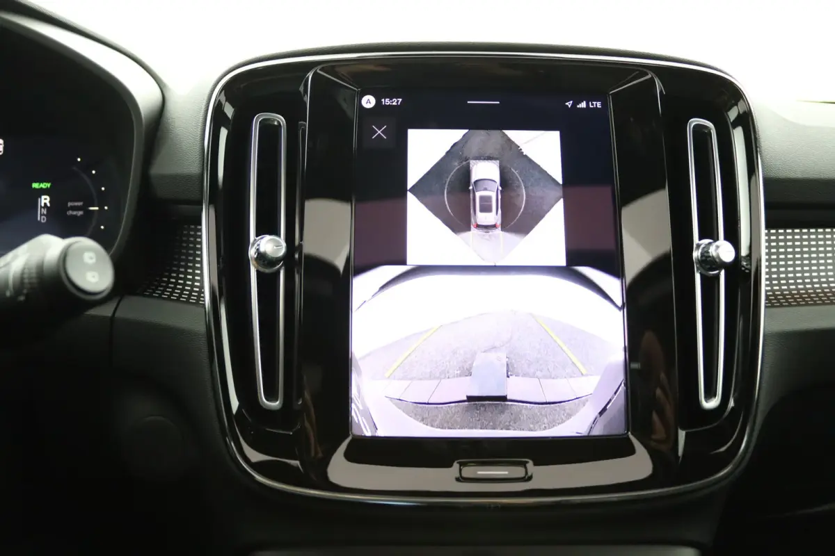 Single Motor Extended Range Plus Dark 82 kWh | SoH 100% | Panoramadak | Harman/Kardon | 360 Camera | Stoelverwarming | Keyless | BLIS | Adaptive Cruise