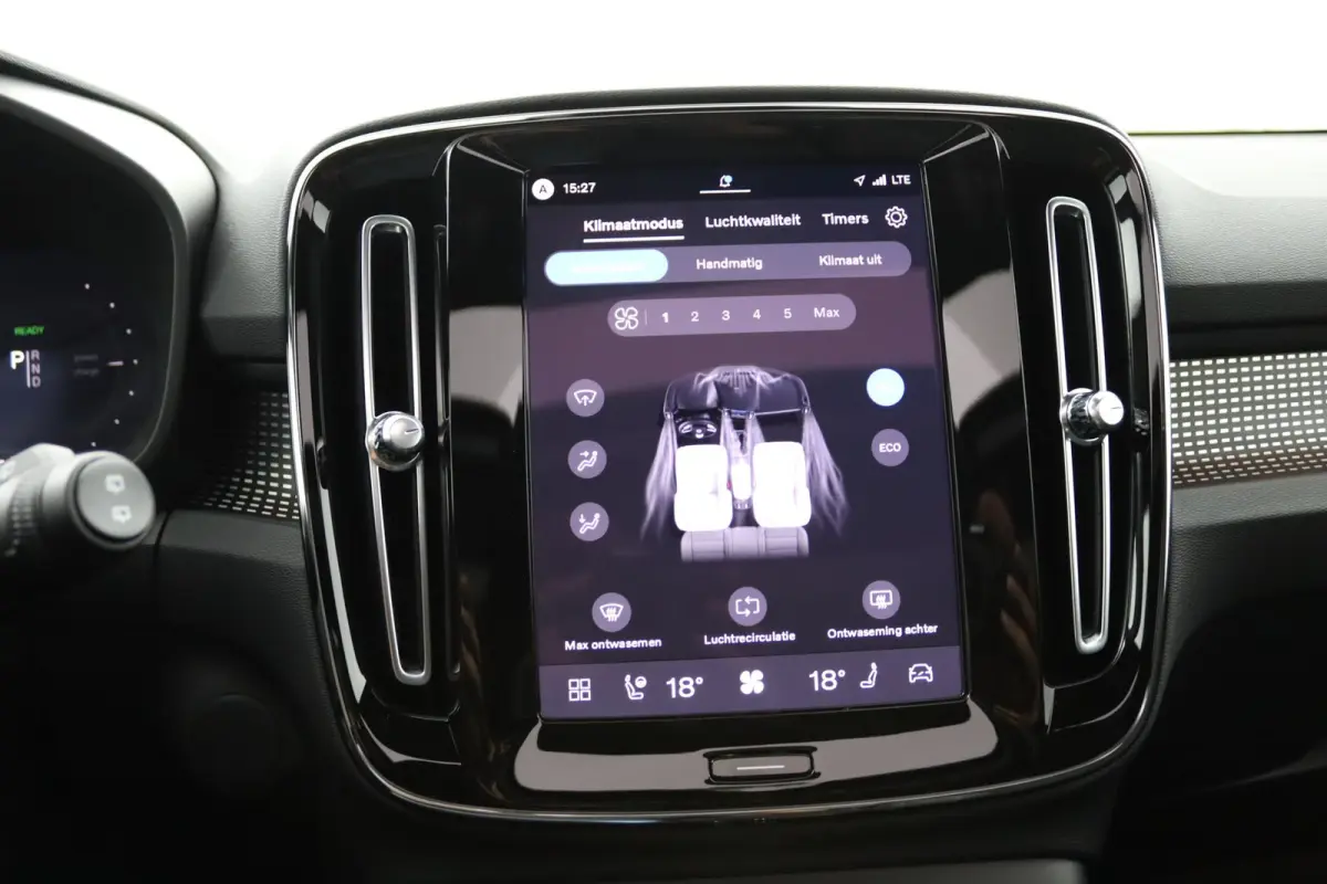 Single Motor Extended Range Plus Dark 82 kWh | SoH 100% | Panoramadak | Harman/Kardon | 360 Camera | Stoelverwarming | Keyless | BLIS | Adaptive Cruise