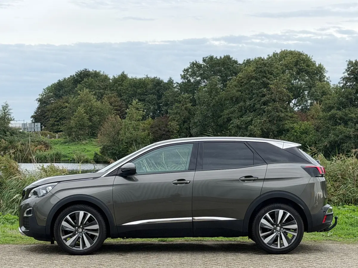 1.2 PureTech Allure - Smart Grey - Leder Claudia Mistral/Carplay/Dab+