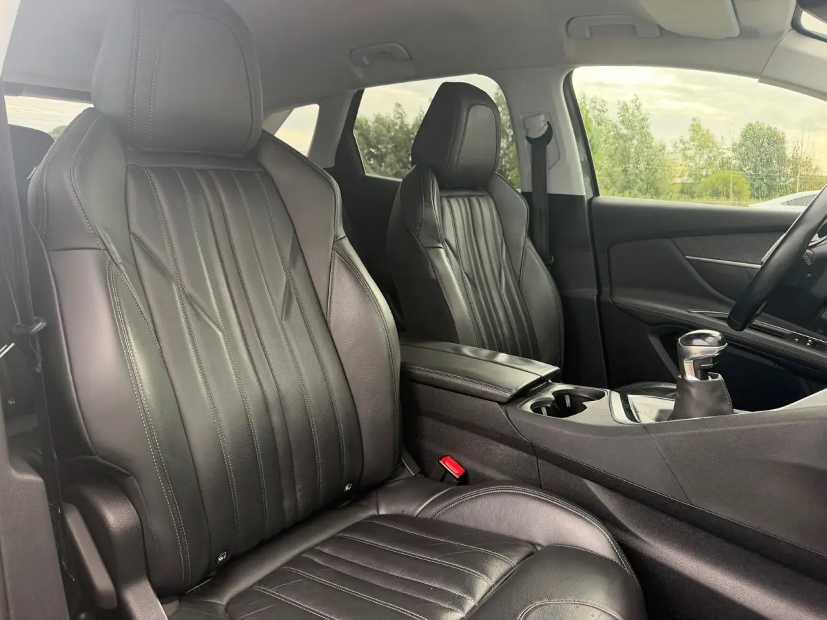 1.2 PureTech Allure - Smart Grey - Leder Claudia Mistral/Carplay/Dab+
