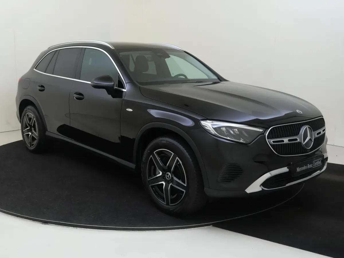 4MATIC Luxury Line / 19 inch AMG/ Achteruitrijcamera/ Stoelverwarming/