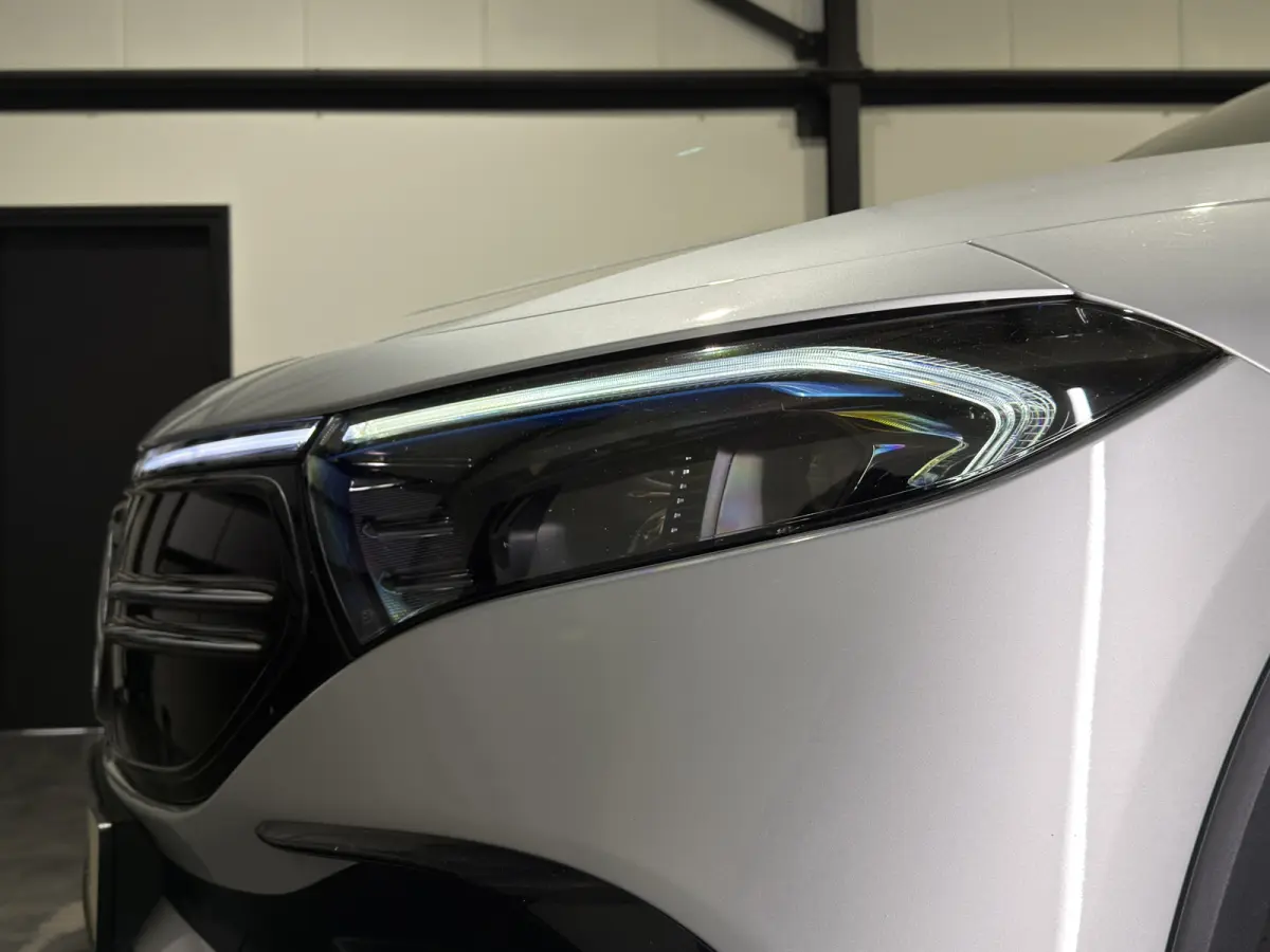 300 4MATIC Business Solution 67 kWh | SOH 94,2 % | AMG Styling