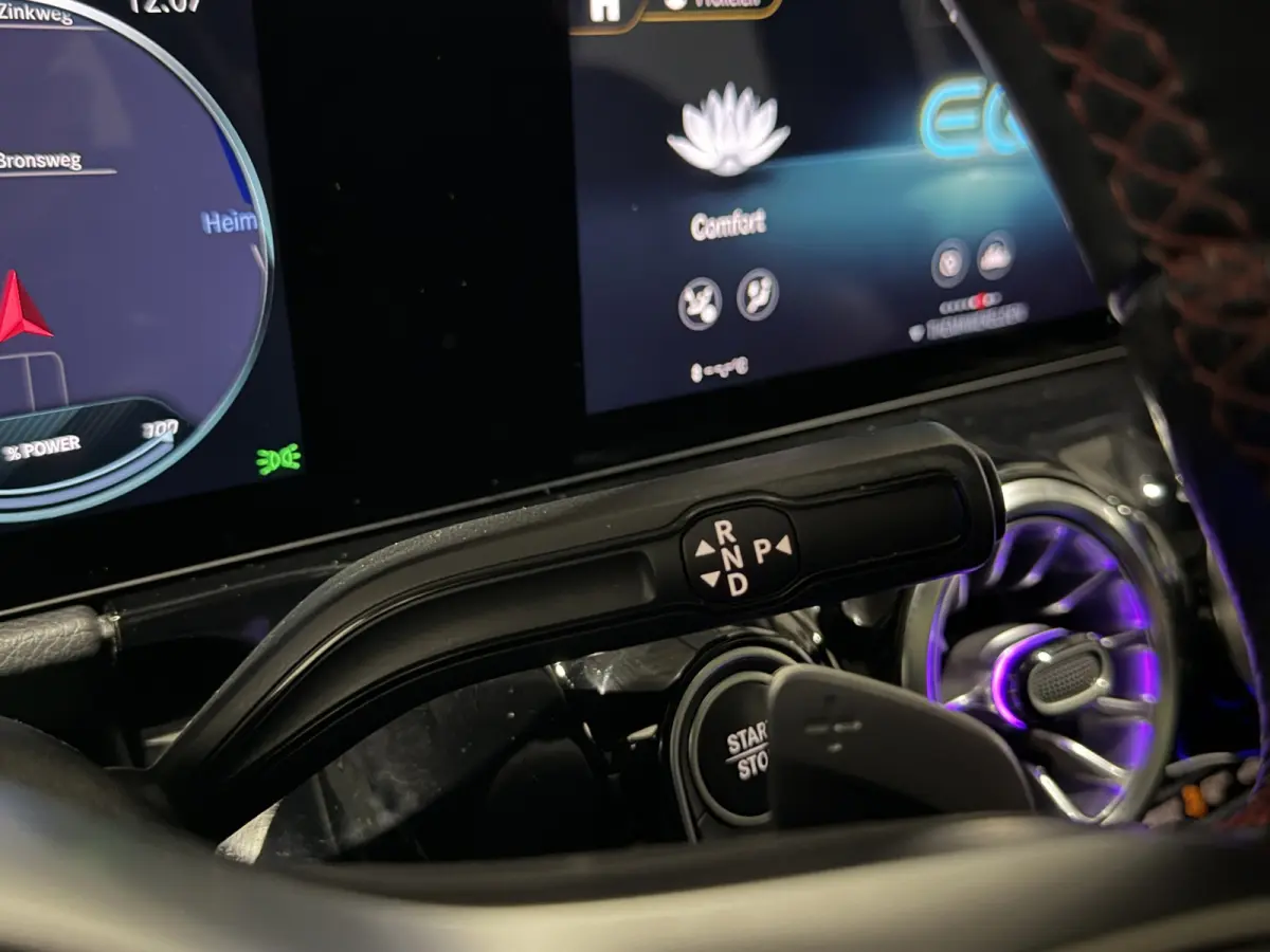 300 4MATIC Business Solution 67 kWh | SOH 94,2 % | AMG Styling