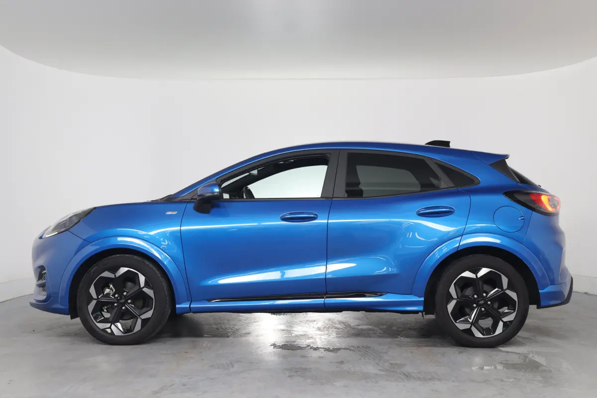 1.0 EcoBoost ST-Line | Automaat! | Winterpack | LED | Camera | Clima | Navi | Keyless | DAB | Parkeersensoren | Lichtmetalen Velgen