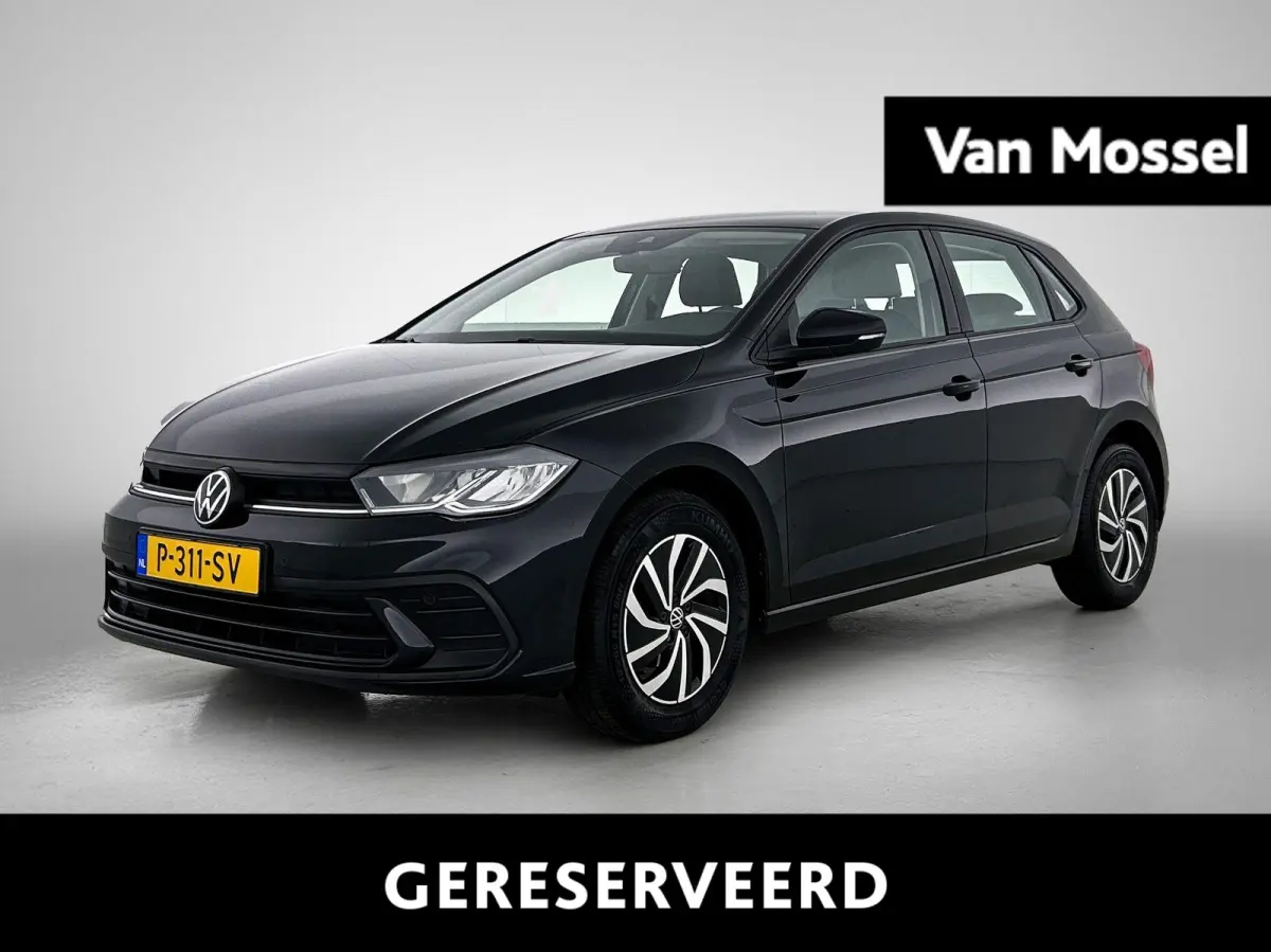 1.0 TSI Life 95pk | Airco | Parkeer sensoren voor en achter | Apple Carplay/Android Auto | Lane Assist |