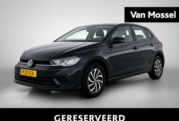 1.0 TSI Life 95pk | Airco | Parkeer sensoren voor en achter | Apple Carplay/Android Auto | Lane Assist |