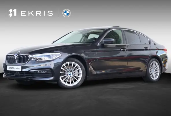 530e iPerformance High Executive | SoH 84,6 % | Comfortstoelen | Achteruitrijcamera | Schuif/Kantel Dak | Elektr. Achterklep | Driving Assistant Plus | Head-Up | Hifi | Verwarmde Stoelen voo