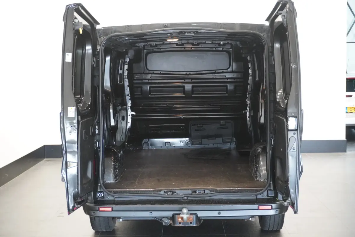 1.6 MJ 125PK L2 - EURO 6 - Airco - Navi - Cruise - PDC - €13.900,- Excl.