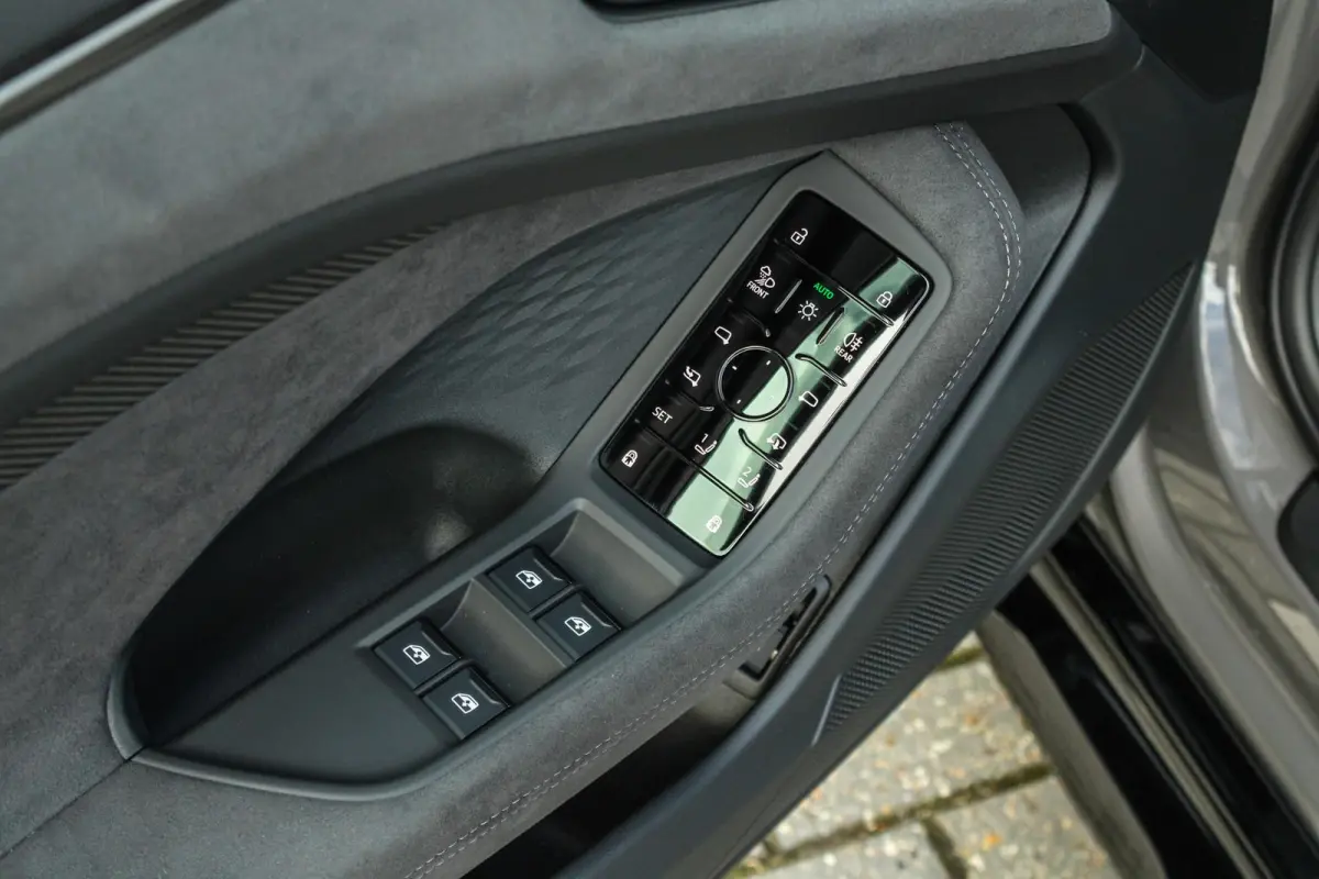 quattro 2.0 allroad e-hybrid 367pk quattro | 360 Camera | LED Matrix Koplampen