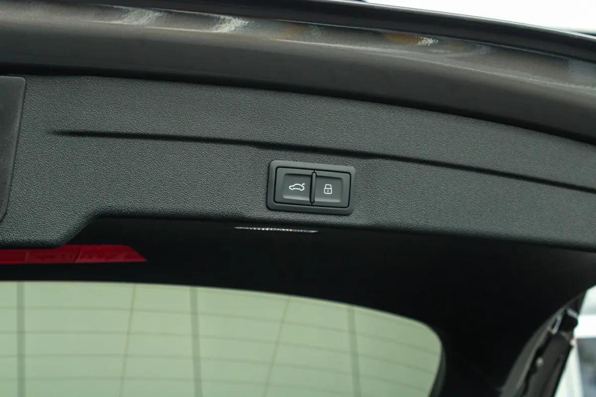 quattro 2.0 allroad e-hybrid 367pk quattro | 360 Camera | LED Matrix Koplampen