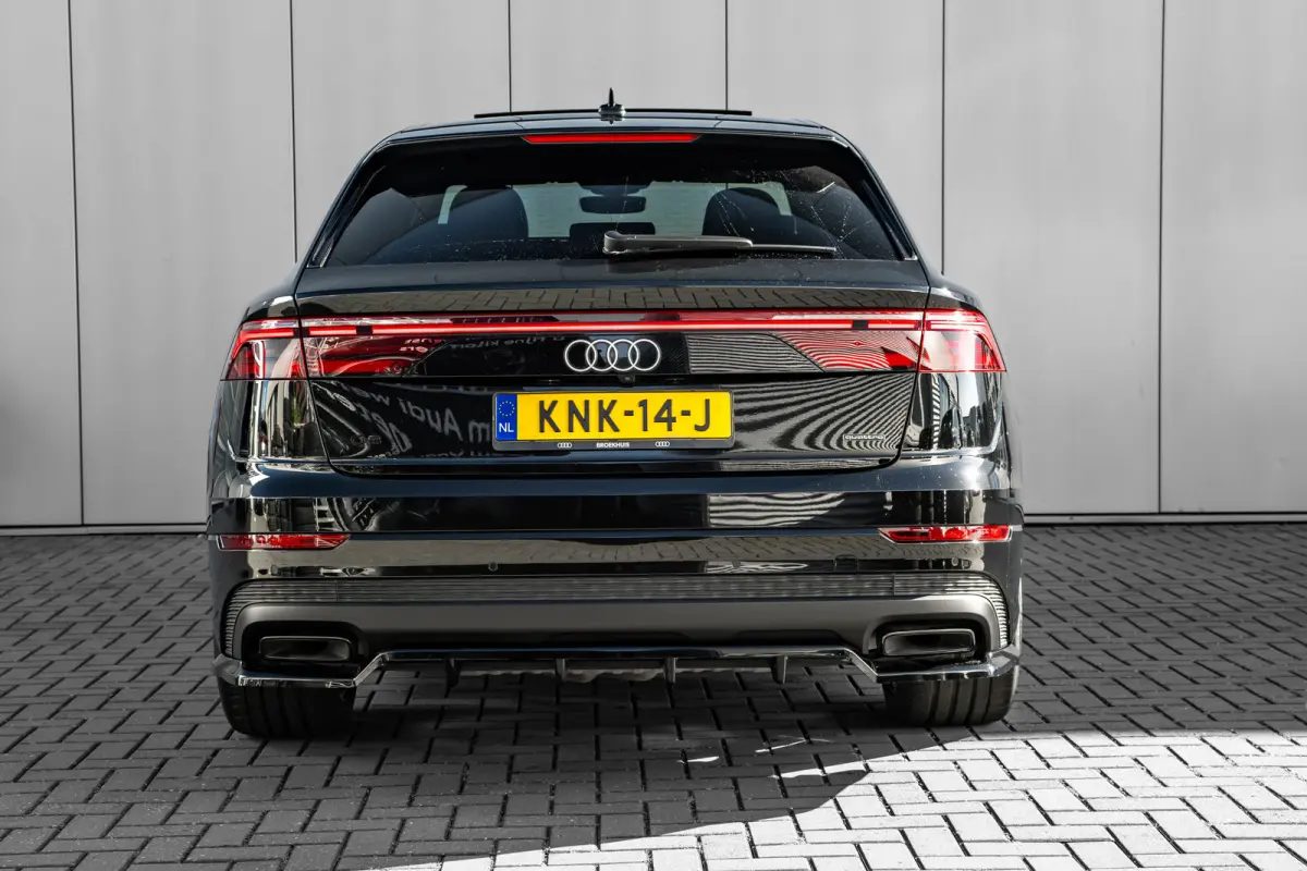 55 TFSI e quattro Pro Line S 394 PK | Trekhaak | Panoramadak | Head-up | 360 camera | Elek. stoelen | Stoelverw.  voor+achter