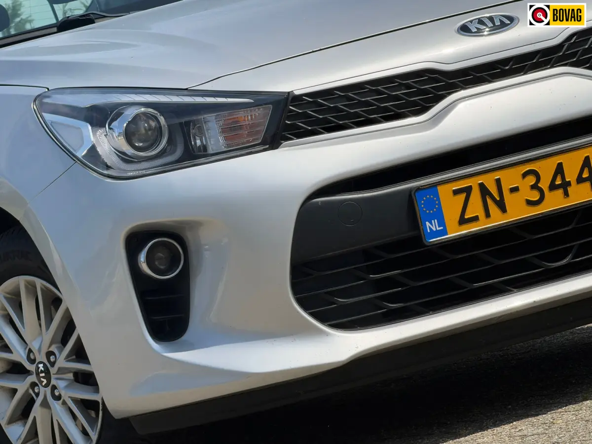 1.0 TGDI DynamicLine - Silky Silver - Camera/Carplay/Cruise - Fris