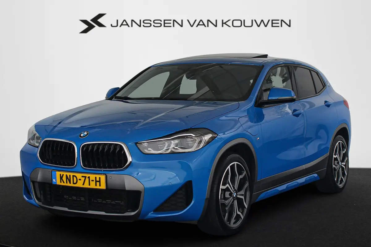 xDrive25e M Sport Panoramadak Harman Kardon Memory Head-Up