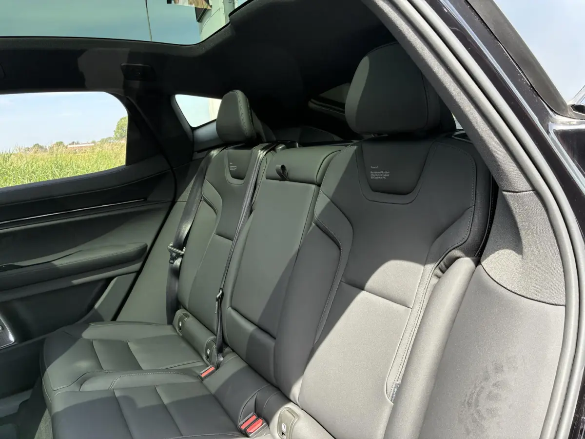 Long range Dual motor Pilot Plus 111 kWh Bowers&Wilkins|HUD|Luchtvering|