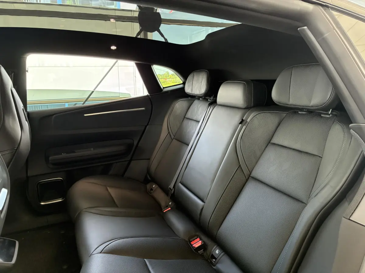 Long Range Dual motor Plus 100 kWh Long range dual motor Prime|Charcoal Leather| HUD|544PK|