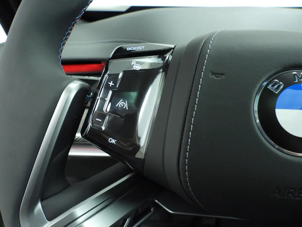 M70 xDrive Executive Pack | Executive Lounge | Connoisseur Pack | Sky Lounge