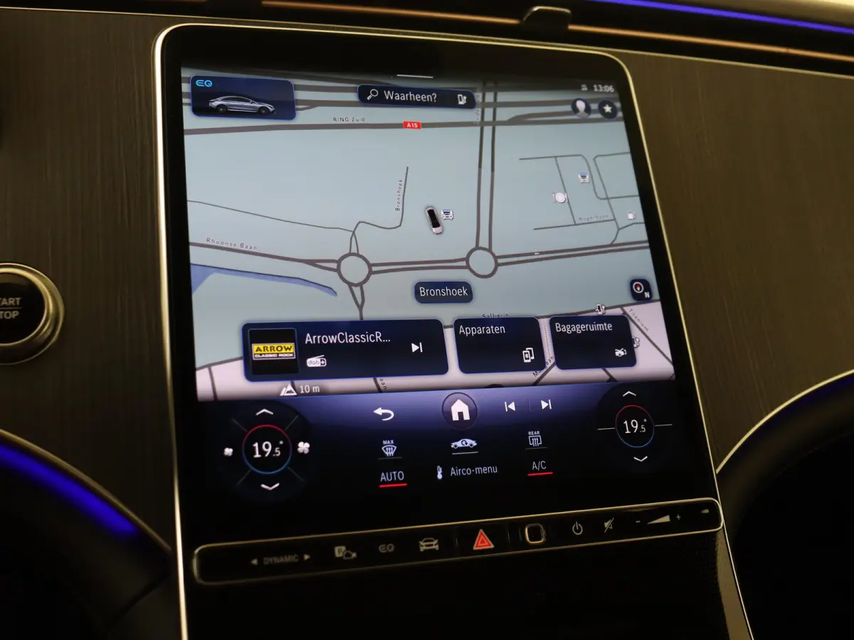 300 Luxury Line 89 kWh /Burmester /Head-up display /Elek. Trekhaak /96,21% SOH
