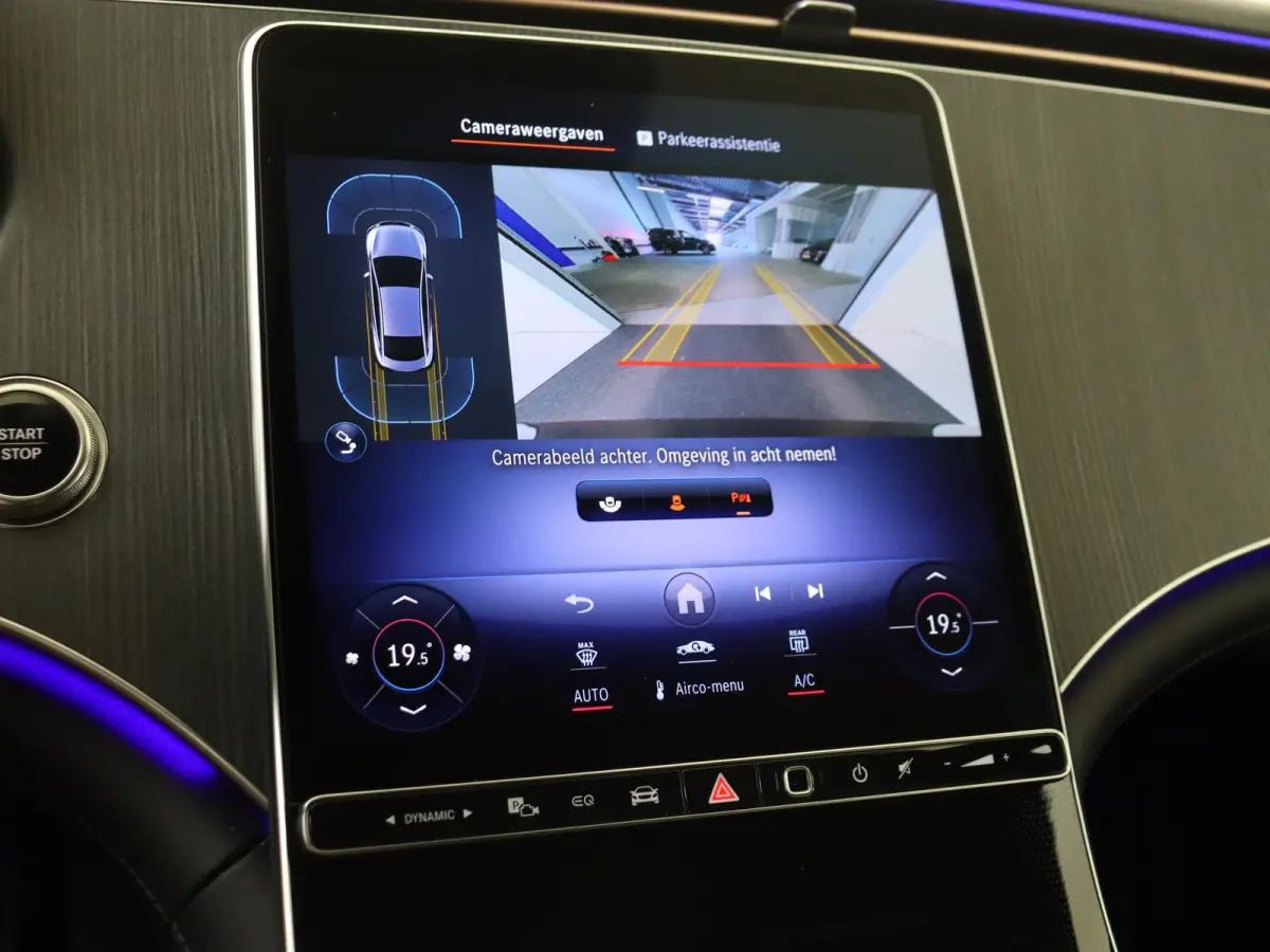 300 Luxury Line 89 kWh /Burmester /Head-up display /Elek. Trekhaak /96,21% SOH