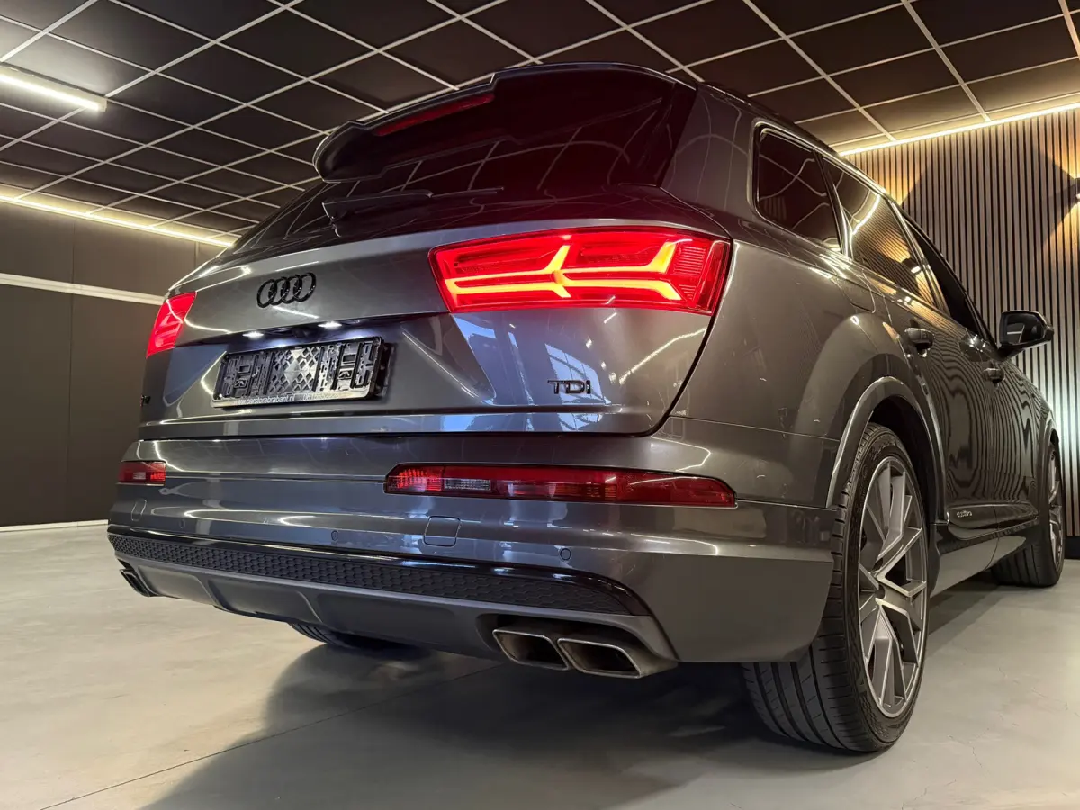SQ7 4.0 TDI SQ7 quattro Pro Line + | PANO | LUCHTVERING|HUD|QUATTRO