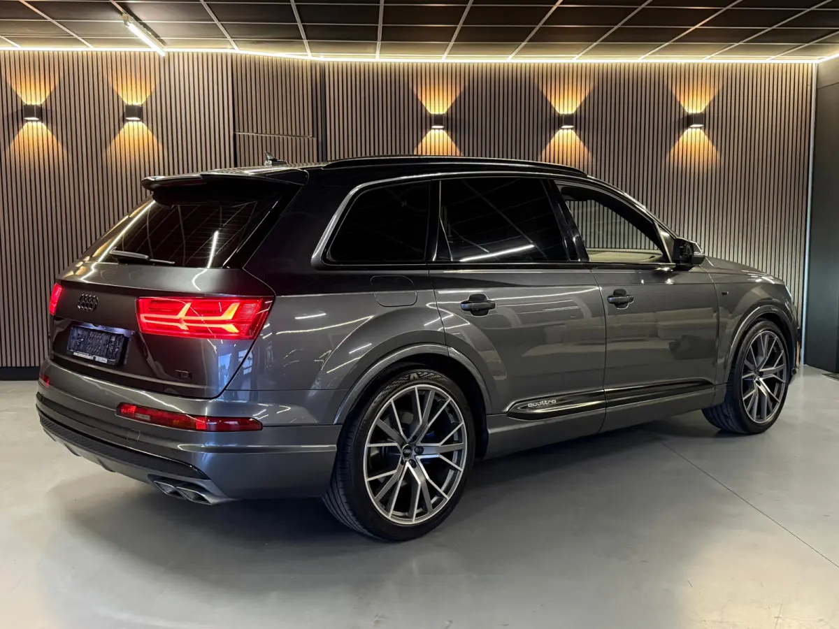 SQ7 4.0 TDI SQ7 quattro Pro Line + | PANO | LUCHTVERING|HUD|QUATTRO