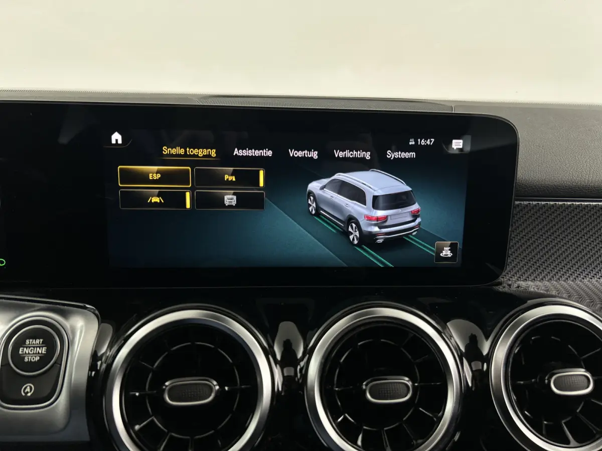 180 AMG Business Solution Pano-dak/Dodehoek/Carplay/19'LMV