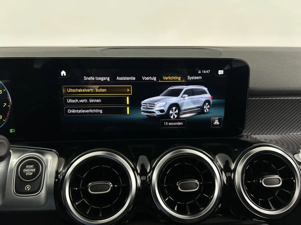 180 AMG Business Solution Pano-dak/Dodehoek/Carplay/19'LMV