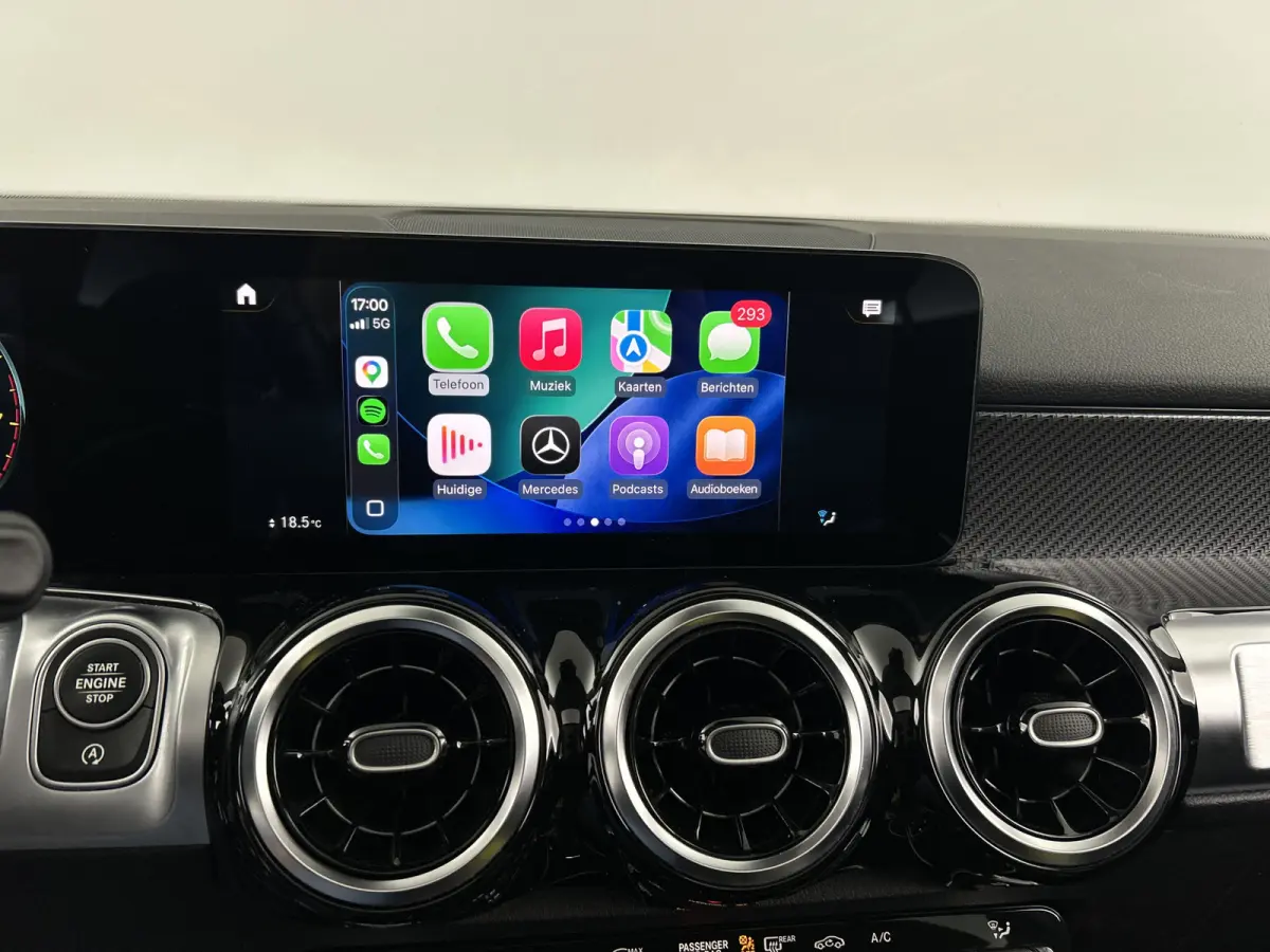180 AMG Business Solution Pano-dak/Dodehoek/Carplay/19'LMV