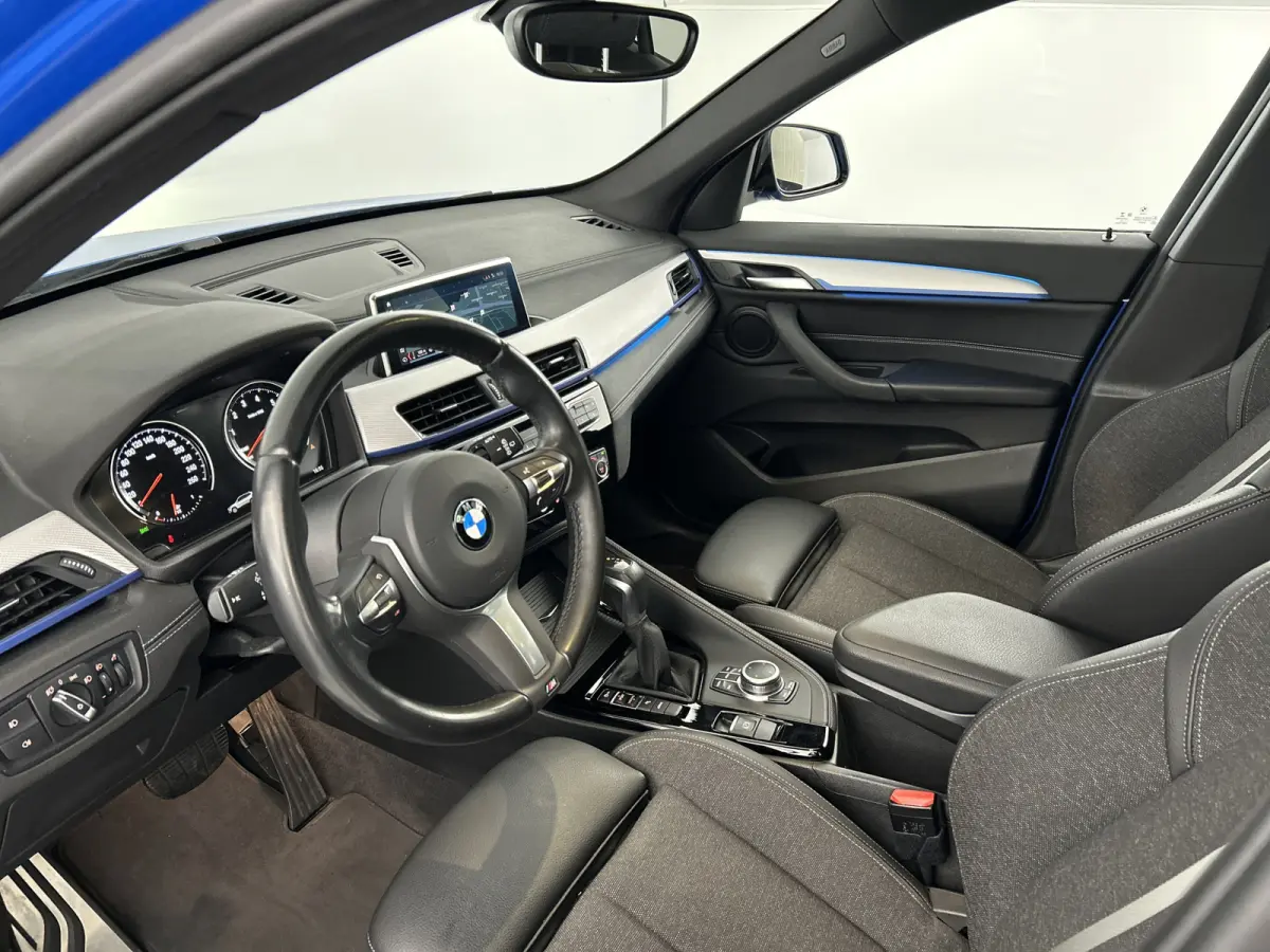xDrive25e M-Sport High Exe. Pano-dak/Memory/Camera/Carplay/19'LMV