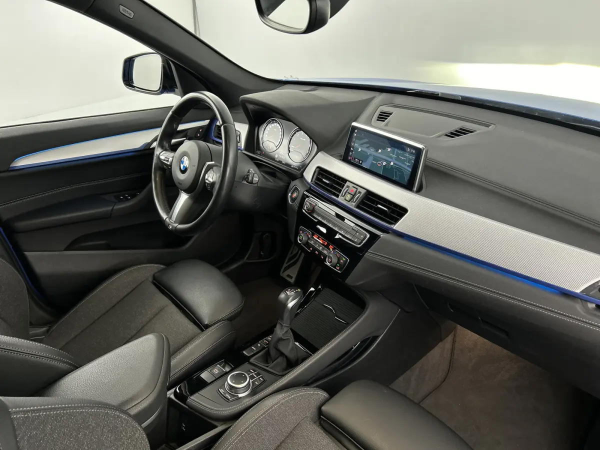 xDrive25e M-Sport High Exe. Pano-dak/Memory/Camera/Carplay/19'LMV
