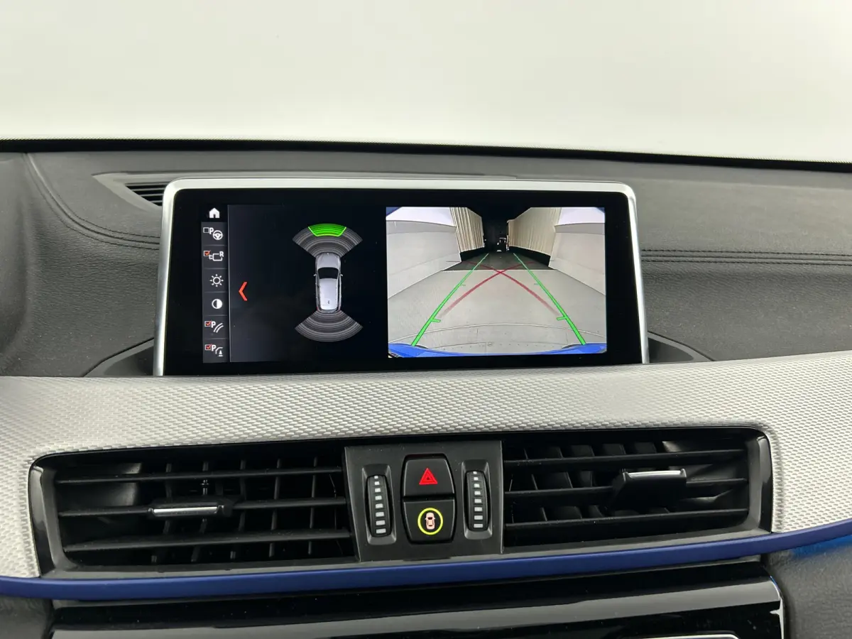 xDrive25e M-Sport High Exe. Pano-dak/Memory/Camera/Carplay/19'LMV