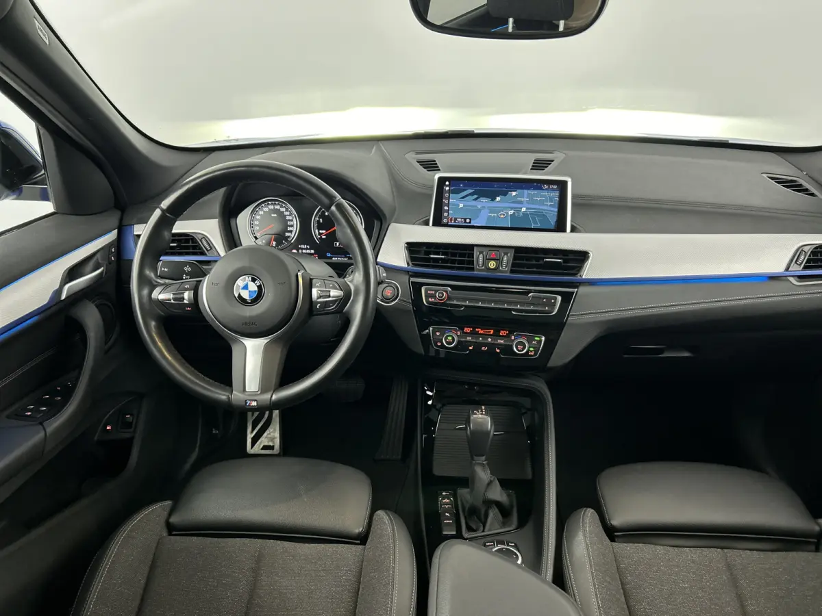 xDrive25e M-Sport High Exe. Pano-dak/Memory/Camera/Carplay/19'LMV