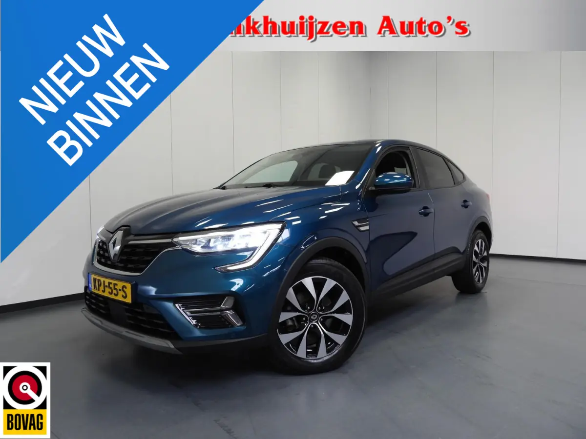 1.6 E-Tech Hybrid 145 Evolution NAVI/CAMERA/CLIMA/LED/17"LMV!