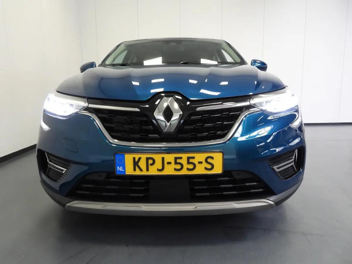 1.6 E-Tech Hybrid 145 Evolution NAVI/CAMERA/CLIMA/LED/17"LMV!