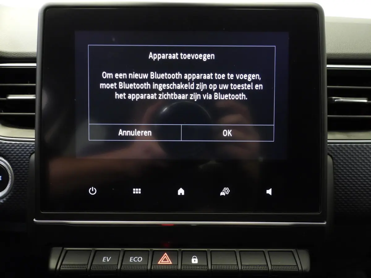 1.6 E-Tech Hybrid 145 Evolution NAVI/CAMERA/CLIMA/LED/17"LMV!