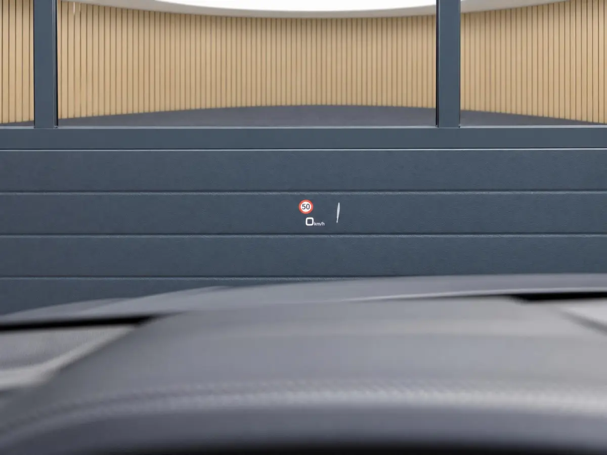 4.0 TFSI RS Q8 quattro |Pano |Keramisch |Carbon Intr/Extr. |B&O |HUD |Softclose |Stoelventilatie/Massage |360°