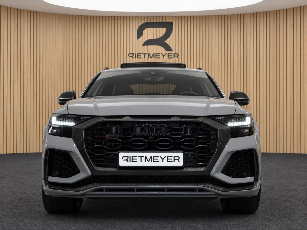4.0 TFSI RS Q8 quattro |Pano |Keramisch |Carbon Intr/Extr. |B&O |HUD |Softclose |Stoelventilatie/Massage |360°