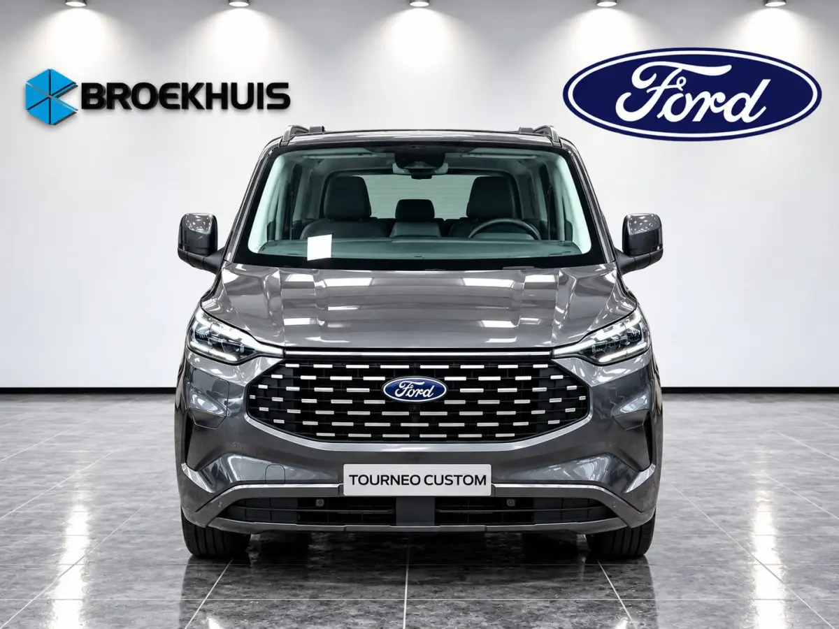 Tourneo Plug-in Hybrid 233pk L2 Titanium X | 8 Persoons | Matrix Led koplampen | Wegklapbare Trekhaak | Luxery Pack |