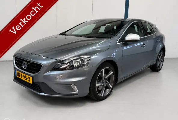 2.0 T2 R-Design NAVIGATIE