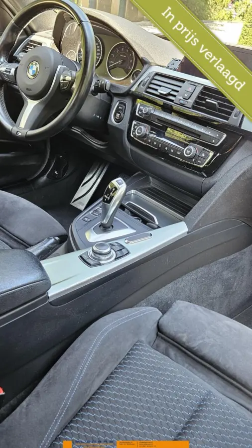 318i Centennial High Executive M Sport black line