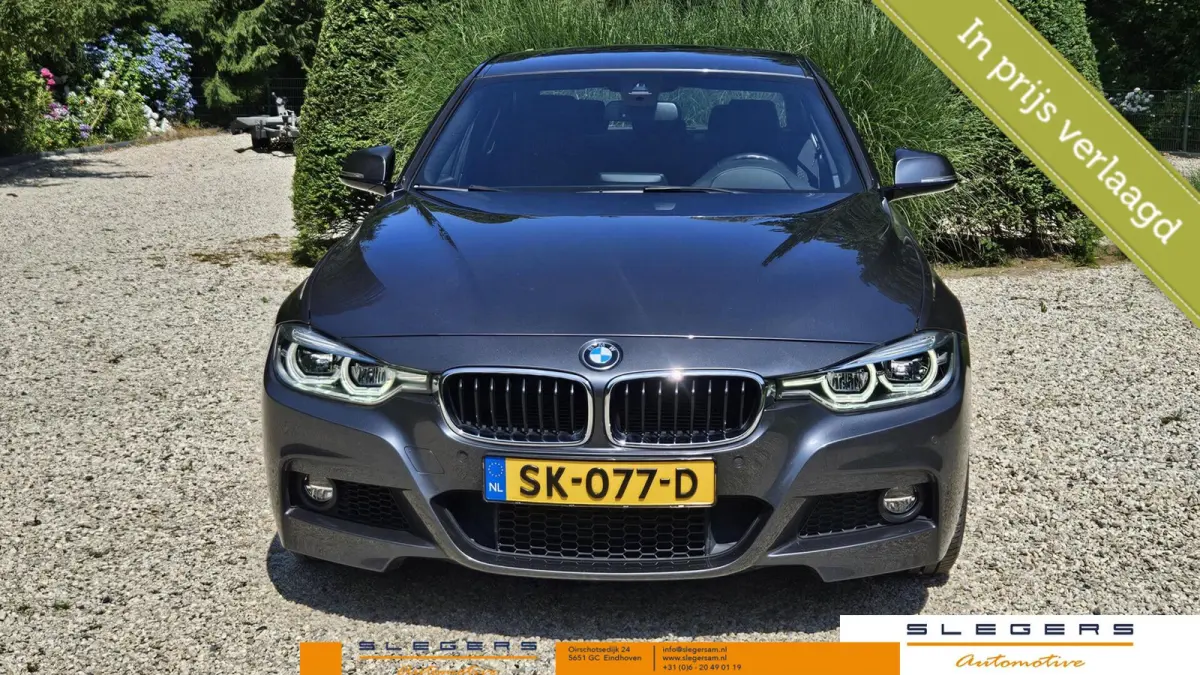 318i Centennial High Executive M Sport black line
