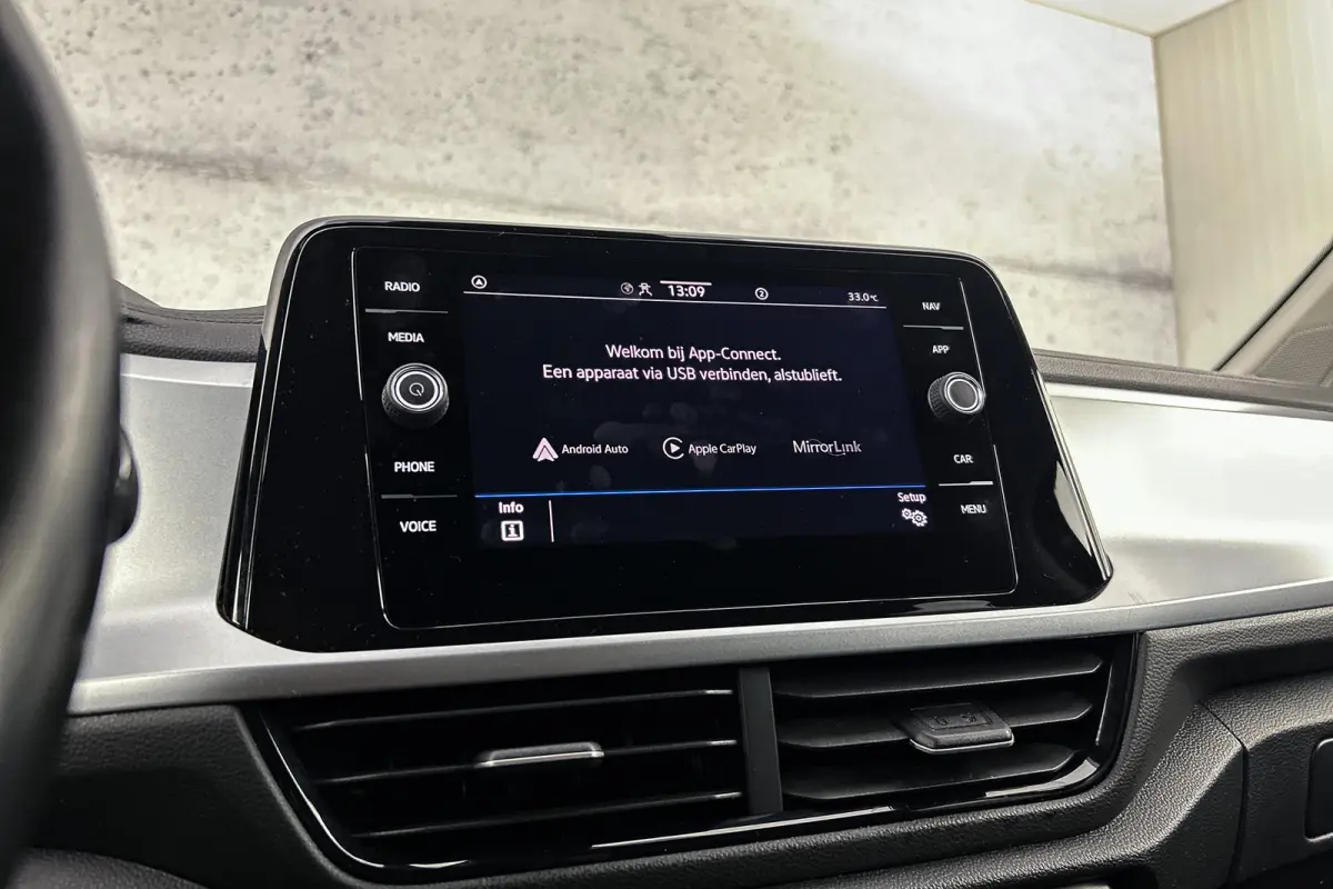 1.0 TSI Life | Trekhaak | Adaptieve cruise control | LED