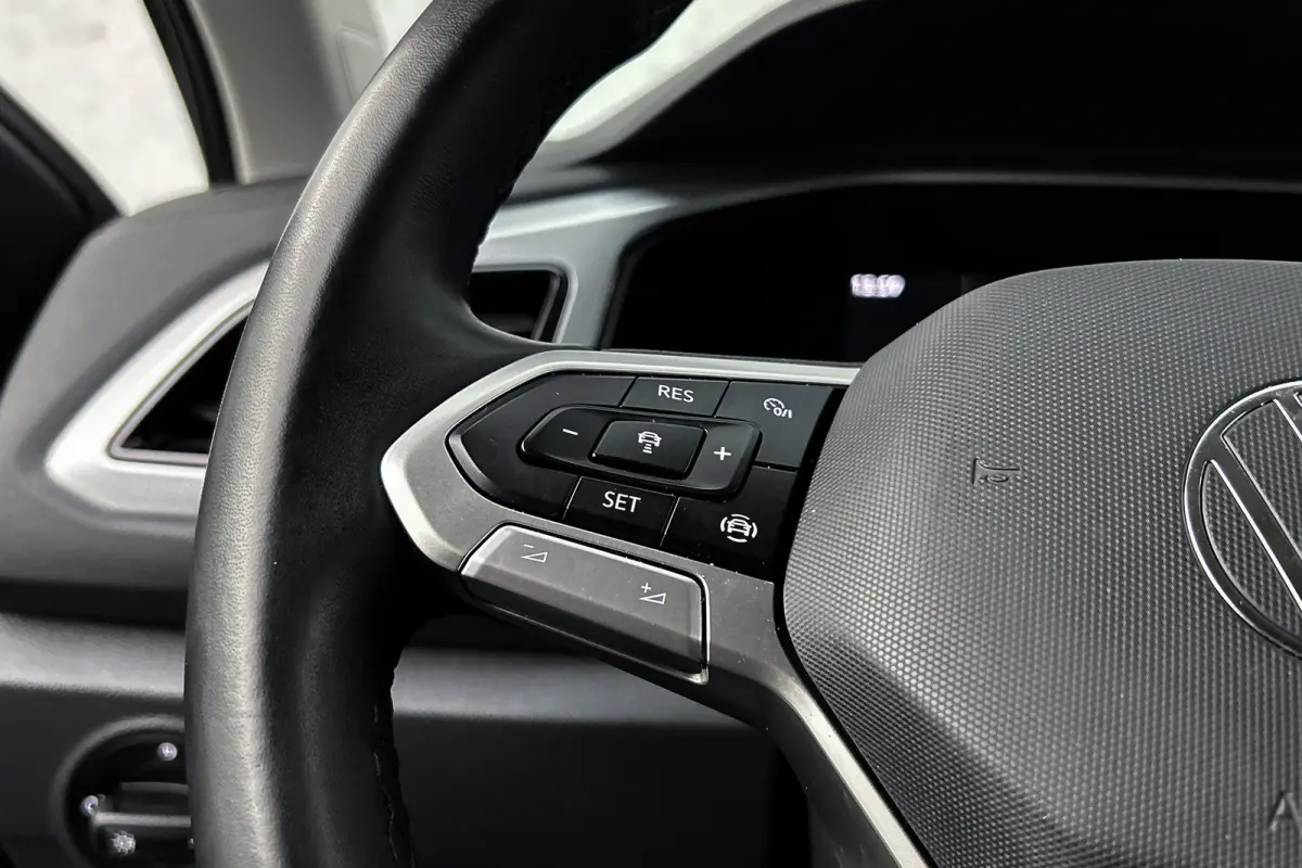 1.0 TSI Life | Trekhaak | Adaptieve cruise control | LED