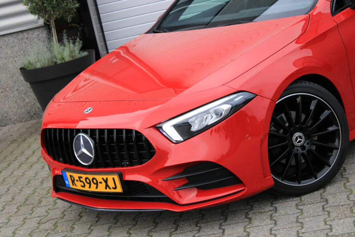 200 AMG Pano | Widescreen | Sfeerverlichting | Augmented Reality | 19" AMG | A45 Uitlaat | LED | Night